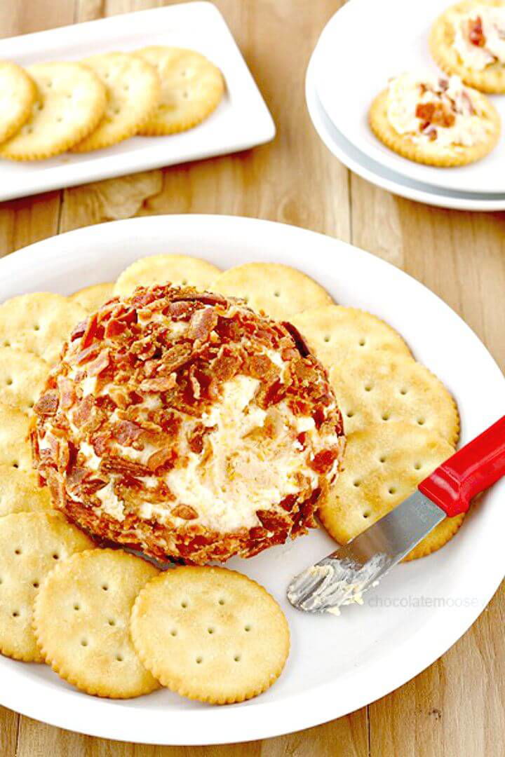 Make Bacon Cheddar Cheese Ball