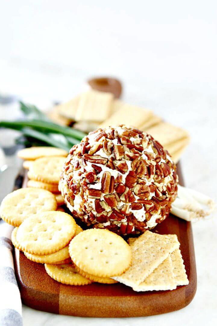 Simple and Delicious Cheese Ball Recipe